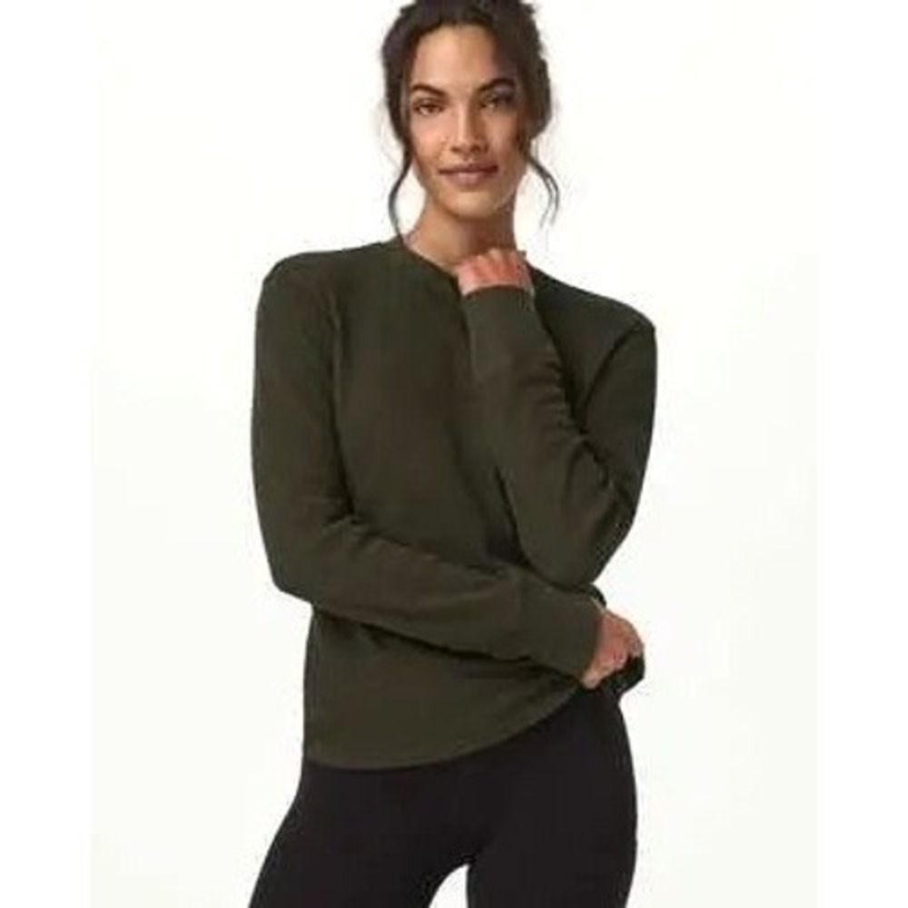 Vuori Waffle Knit Long Sleeve Top Women XS Olive Athleisure Gorpcore Minimalist